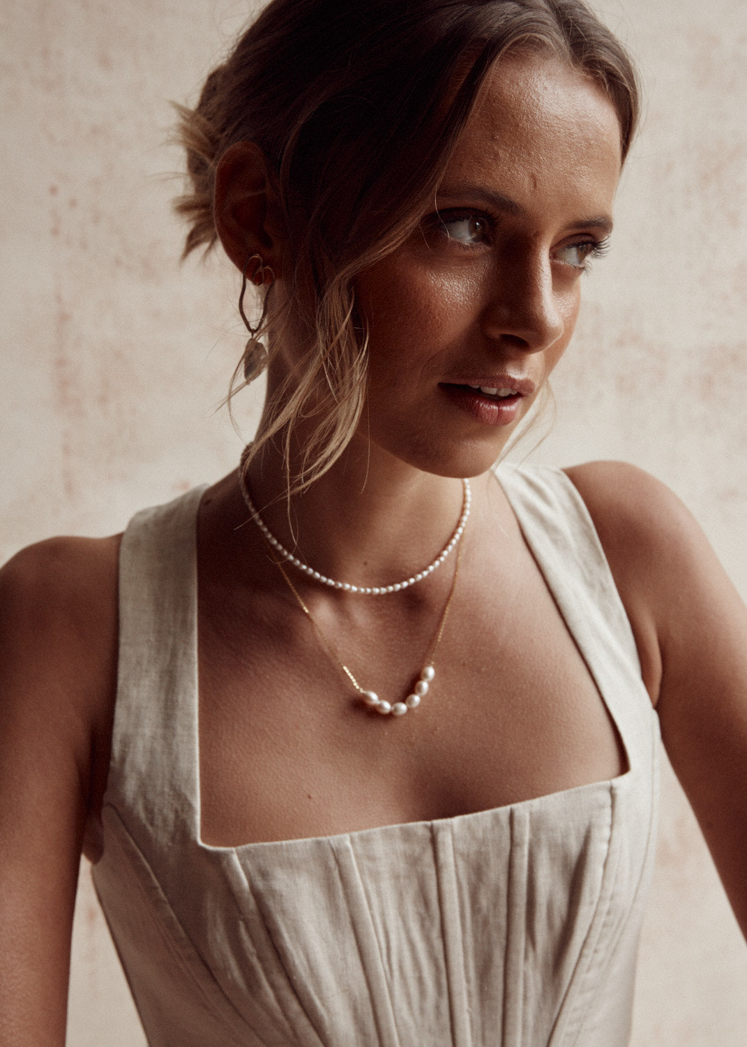 LILA PEARL NECKLACE